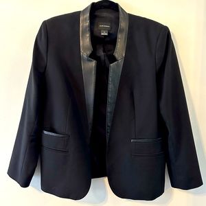 Club Monaco Blazer - Genuine Leather Collar and pocket detail